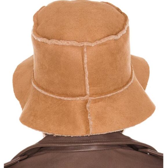 Hat Attack NWT Natural Brown Reversible Cozy Soft Faux Shearling Bucket Hat OS - Picture 4 of 10